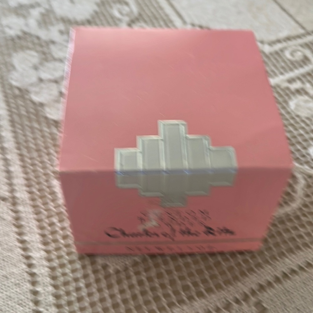 Charles of the Ritz face powder
